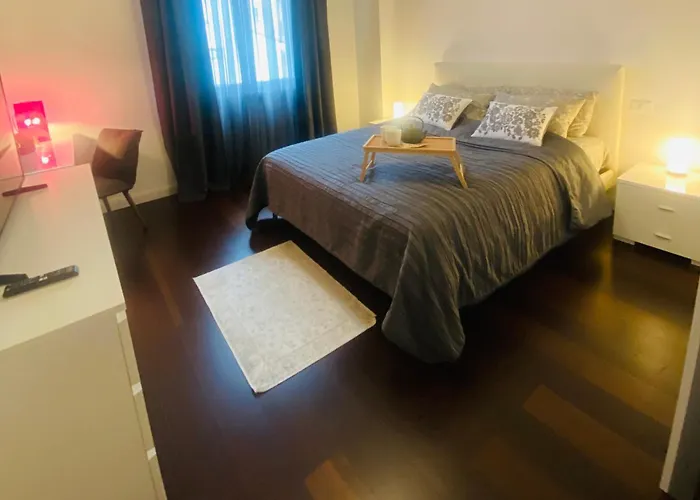 Central Apartment And Parking